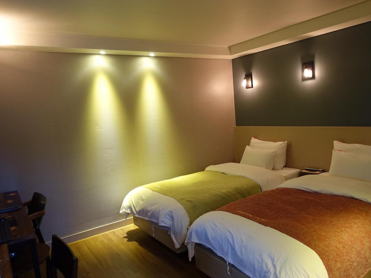 Ulsan Hotel 109 Екстериор снимка